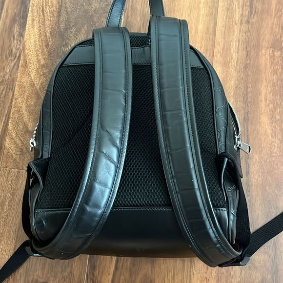 GUCCI Signature Pocket Backpack Guccissima Leather - Picture 3 of 9